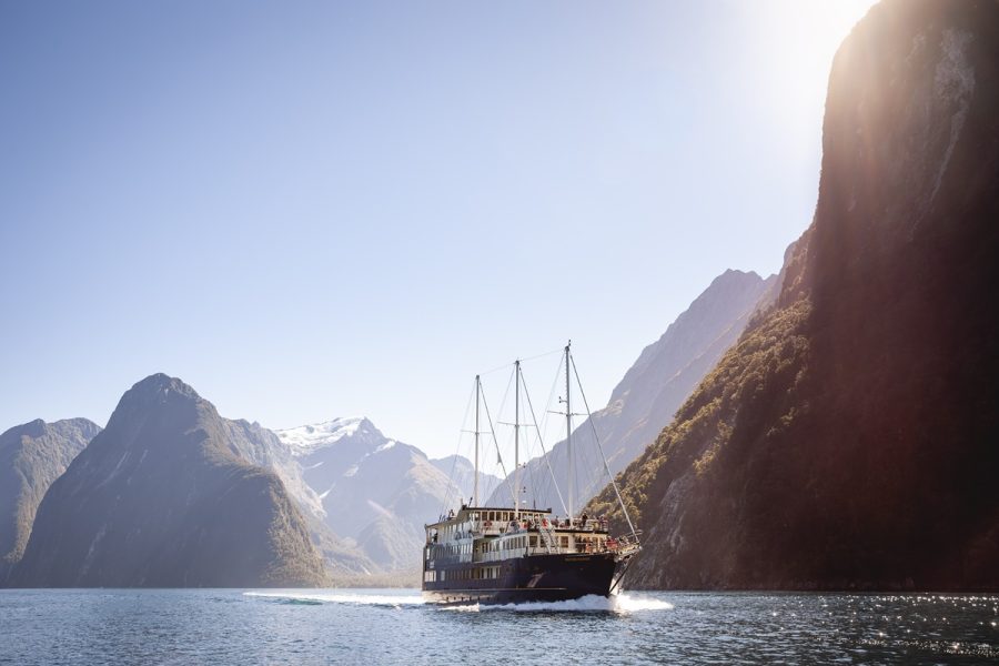 Milford Sound cruise New Zealand